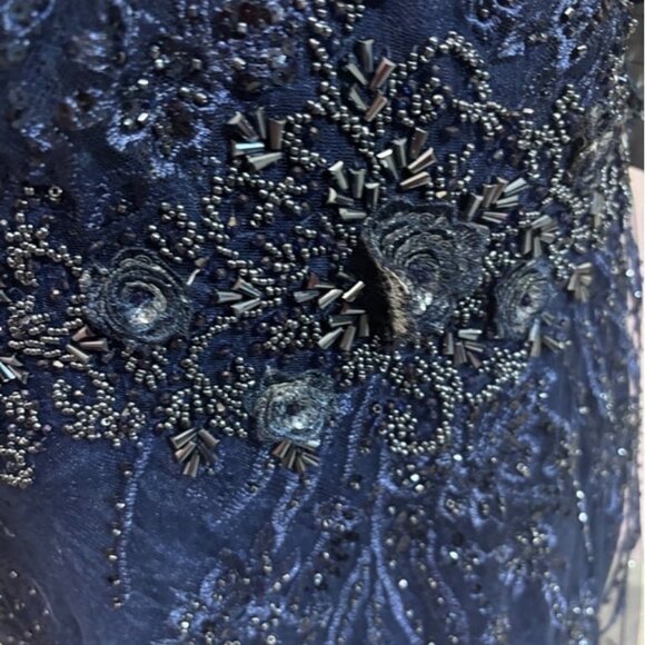 Women's Mac Duggal Gown, Size 10, Navy - Picture 2 of 5